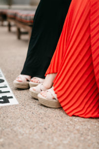 pool-party-outfits-loft-maxi-dresses