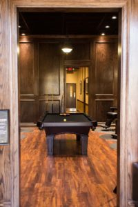 classen-curve-okc-new-stores-boardroom-salon-for-men