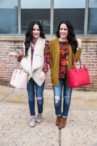 loft-thanksgiving-outfit-ideas-floral-faux-fur-vest-tory-burch-totes