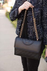 tweed-holiday-outfit-ideas-tory-burch-fleming-bag