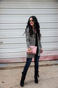 evereve-new-arrivals-leopard-cardigan-sanctuary-lace-cargo-jacket-tory-burch-fleming-pink