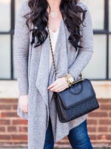 barefoot-dreams-cardigans-nordstrom-how-to-style-waterfall-cardigan