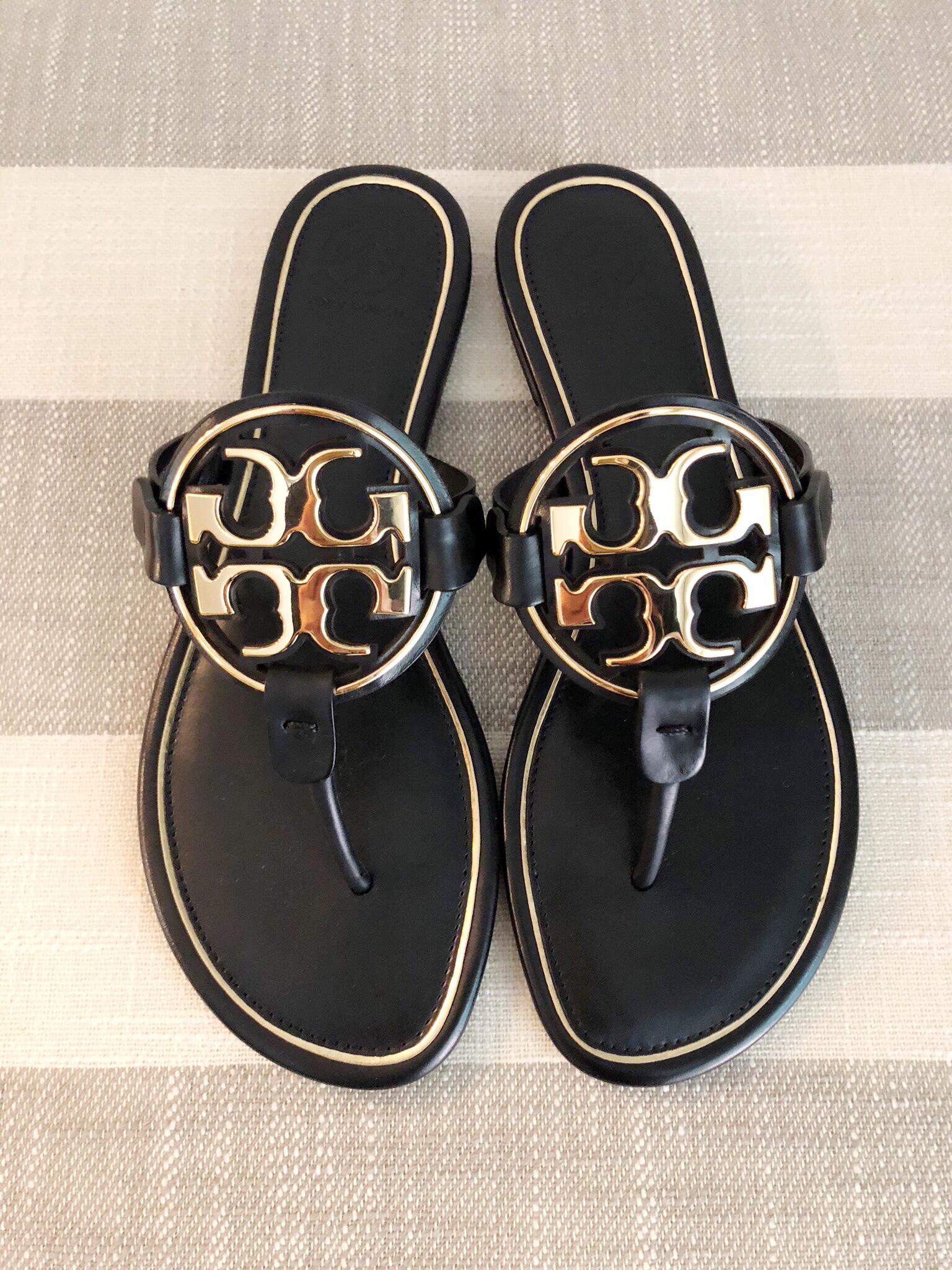 tory burch miller metal logo sandal