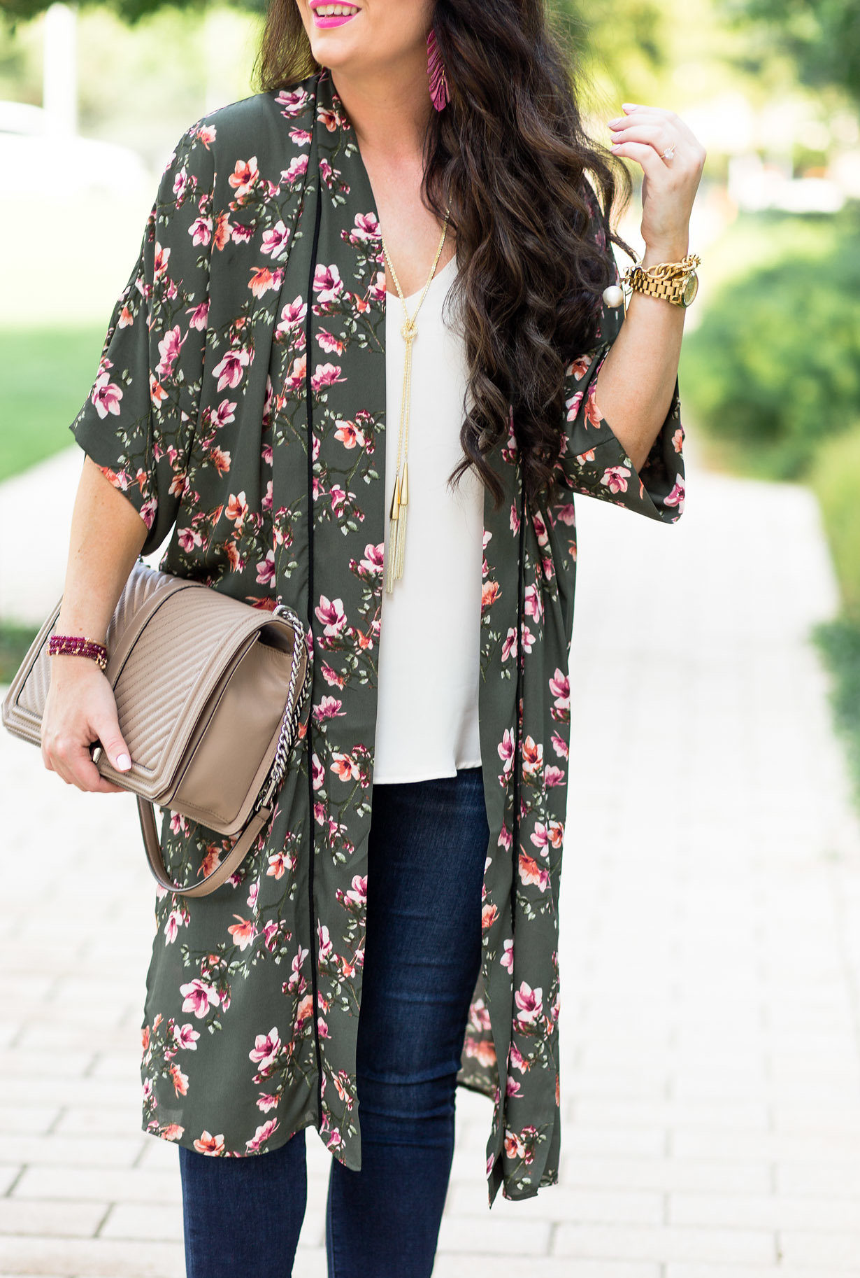 fall-style-at-nordstrom-kimonos-denim-booties-kendra-scott