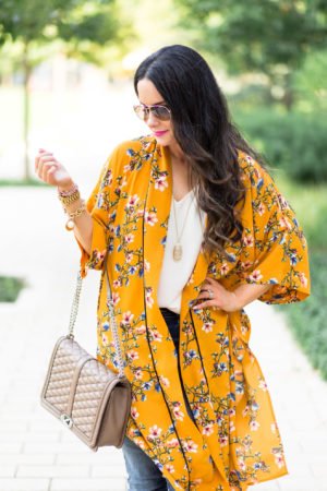 fall-style-at-nordstrom-kimonos-denim-booties-kendra-scott