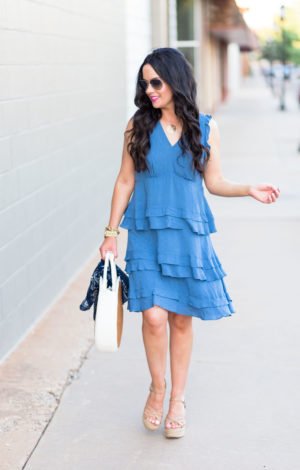 cececece-blue-floral-dresses-summer-style-nordstrom-the-double-take-girls-blogblue-floral-dresses-summer-style-nordstrom-the-double-take-girls-blog
