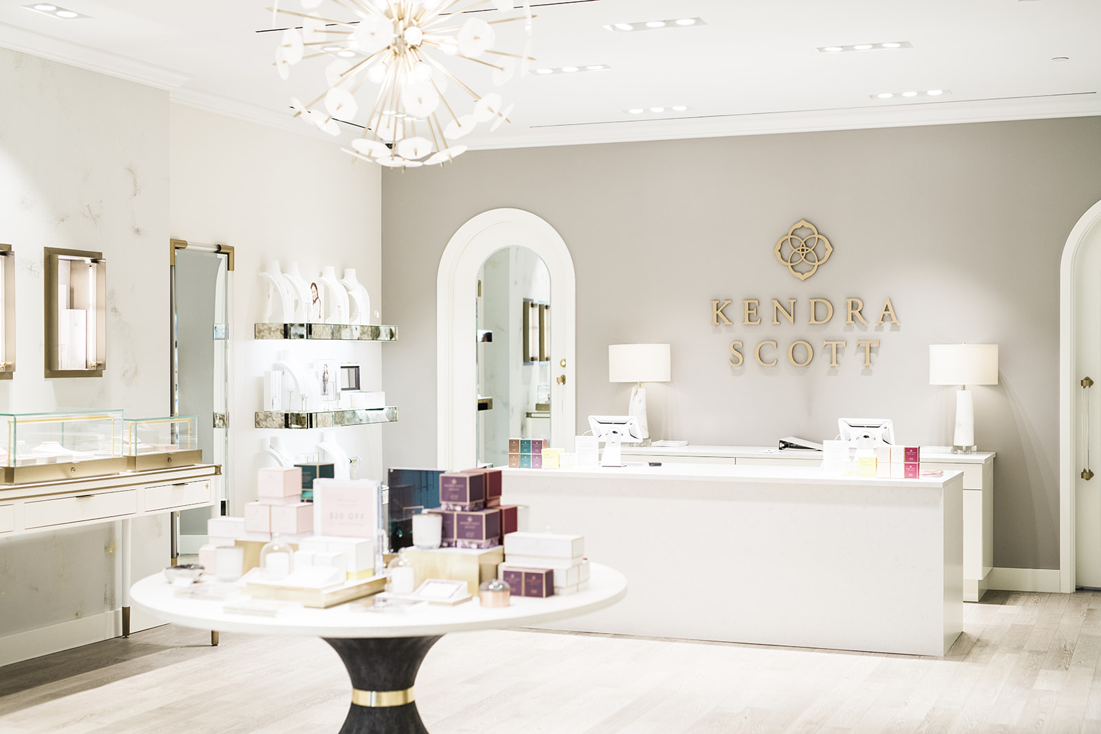 kendra-scott-mother's-day-gifts-2019