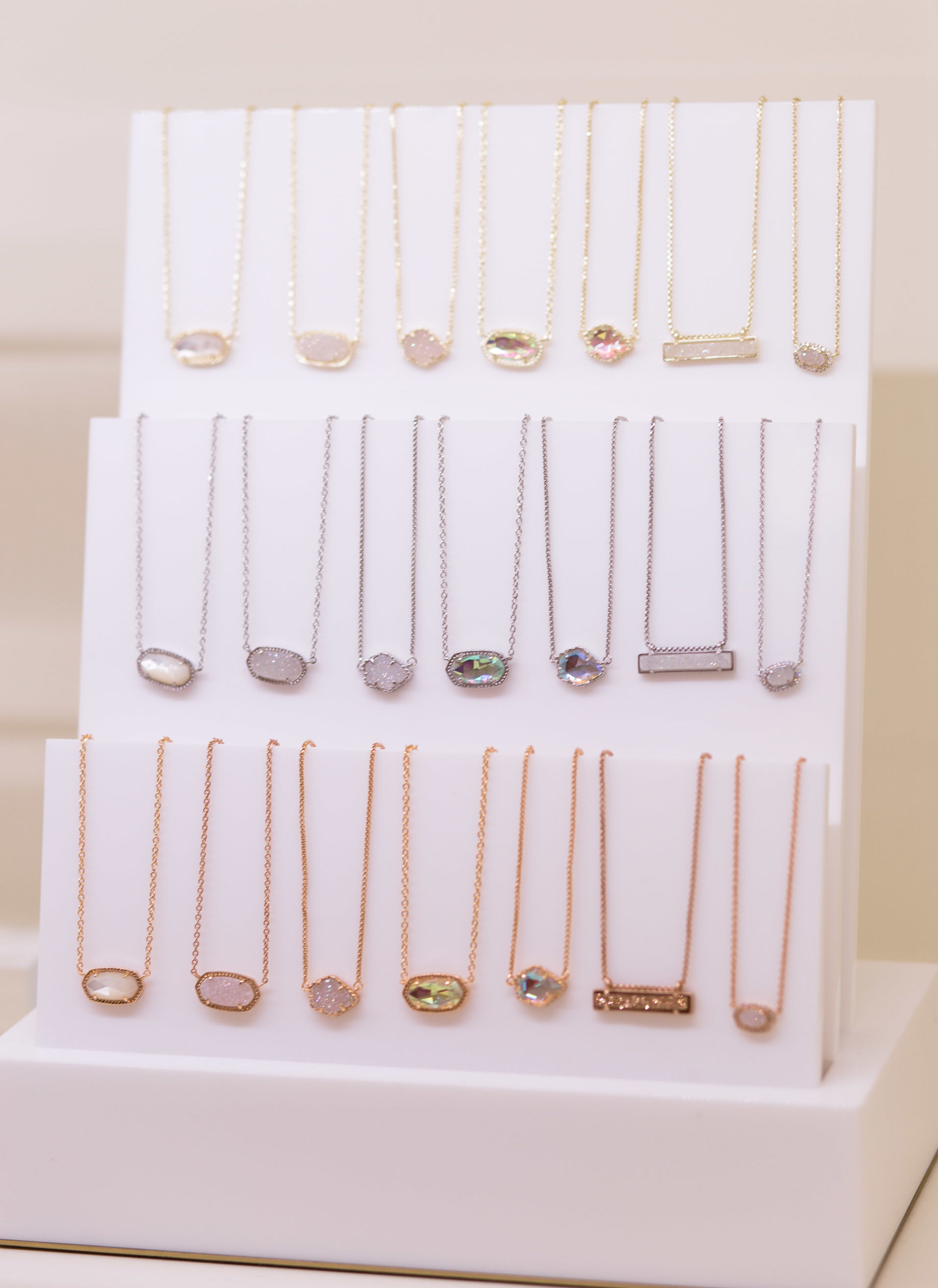 kendra-scott-holiday-gift-ideas-promo