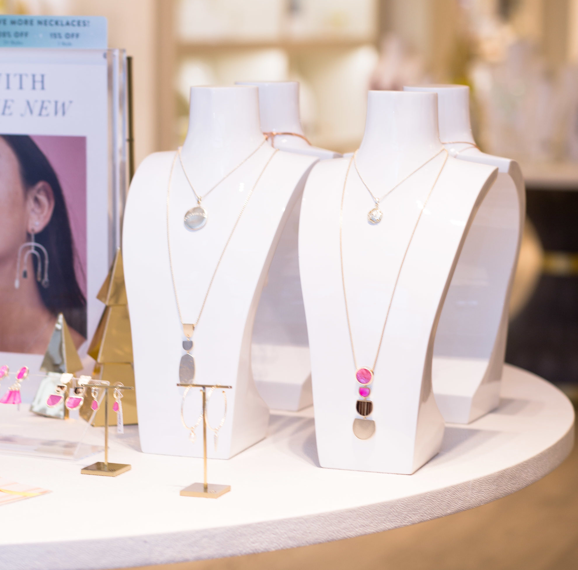 kendra-scott-holiday-gift-ideas-promo