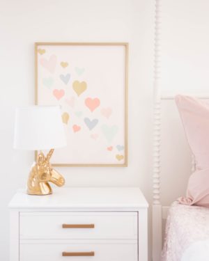 blush-purple-modern-glam-girl-bedroom-hearts