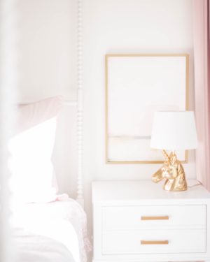 blush-purple-modern-glam-girl-bedroom-hearts