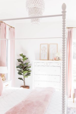 blush-purple-modern-glam-girl-bedroom-hearts