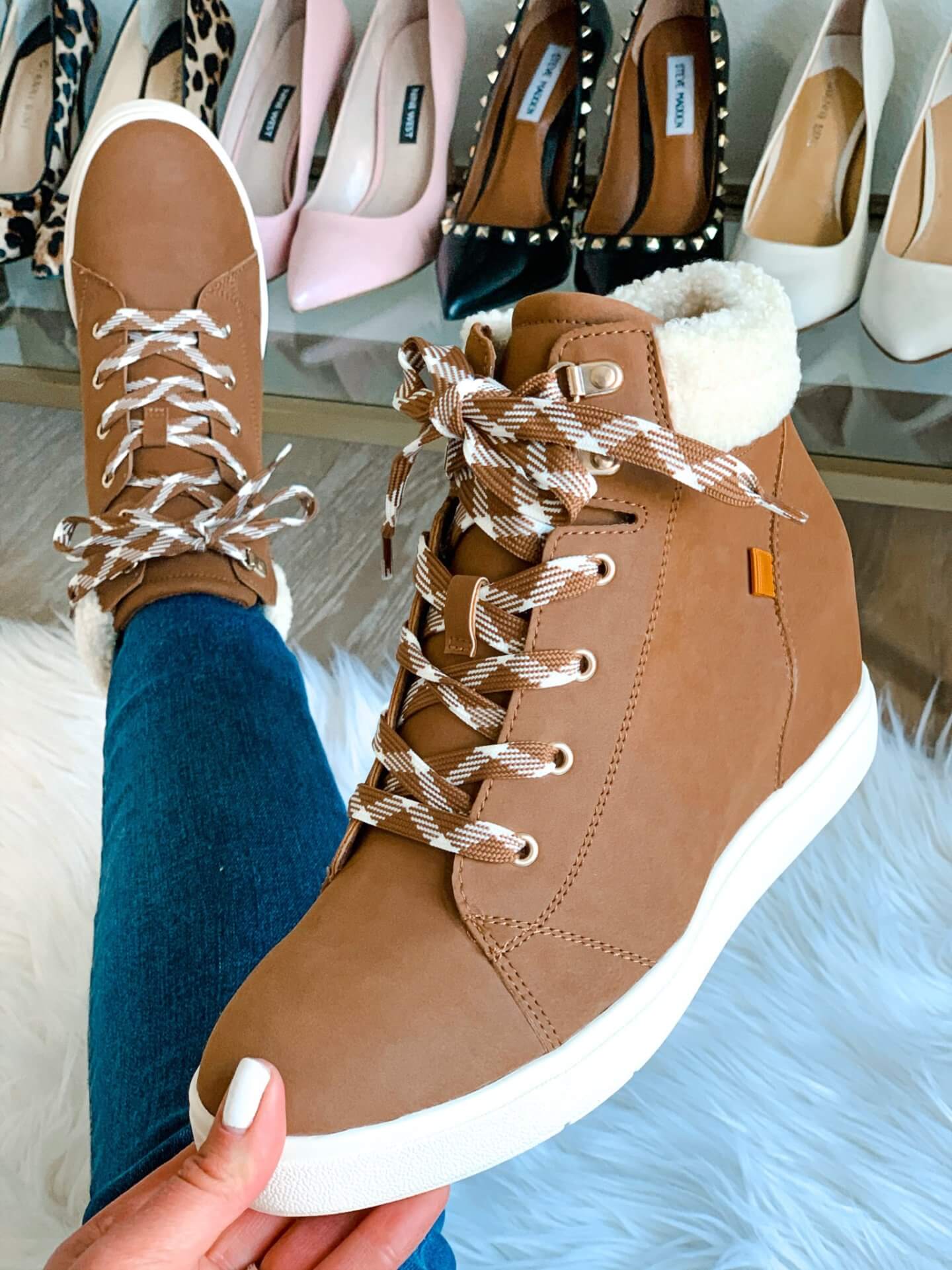 New Fall & Winter Shoe Try On + Giftcard Giveaway! - The Double Take Girls