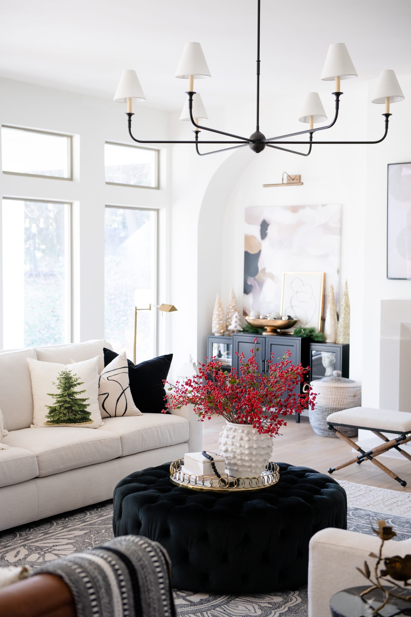 Lindsay's Chic Black & White Living Room Reveal - The Double Take Girls